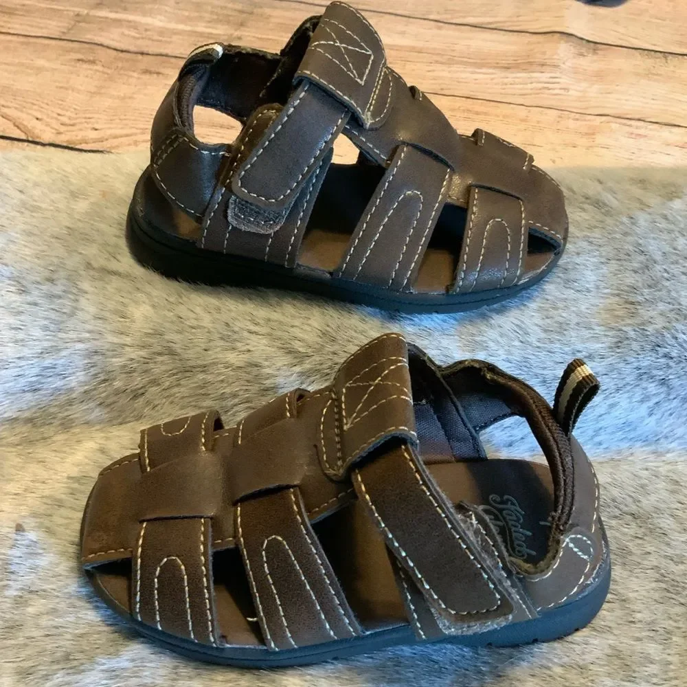 Kids Brown Fisherman Sandals Size 7